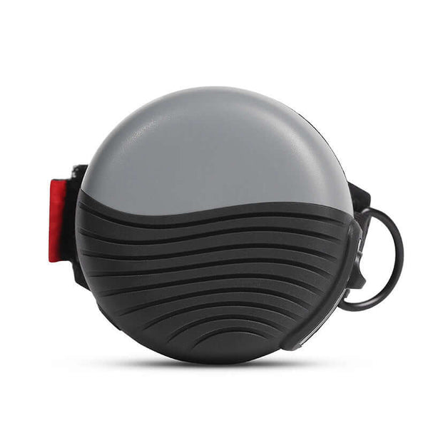 Wrist-type pet watch leash with a durable and ergonomic design for pet owners.